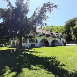 Bed & Breakfast Cara Pace In Collina Per Famiglie, Montefiore Conca